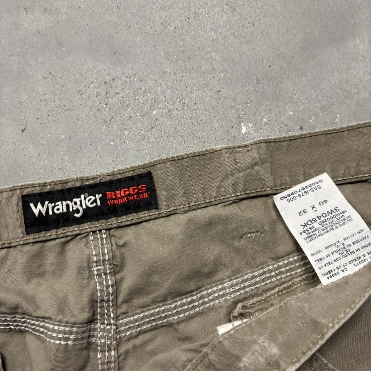 Japanese Brand × Vintage Crazy Vintage Y2K/2000s Baggy Khaki Tan Skater Workwear Pants! Size US 40 / EU 56 - 8 Thumbnail