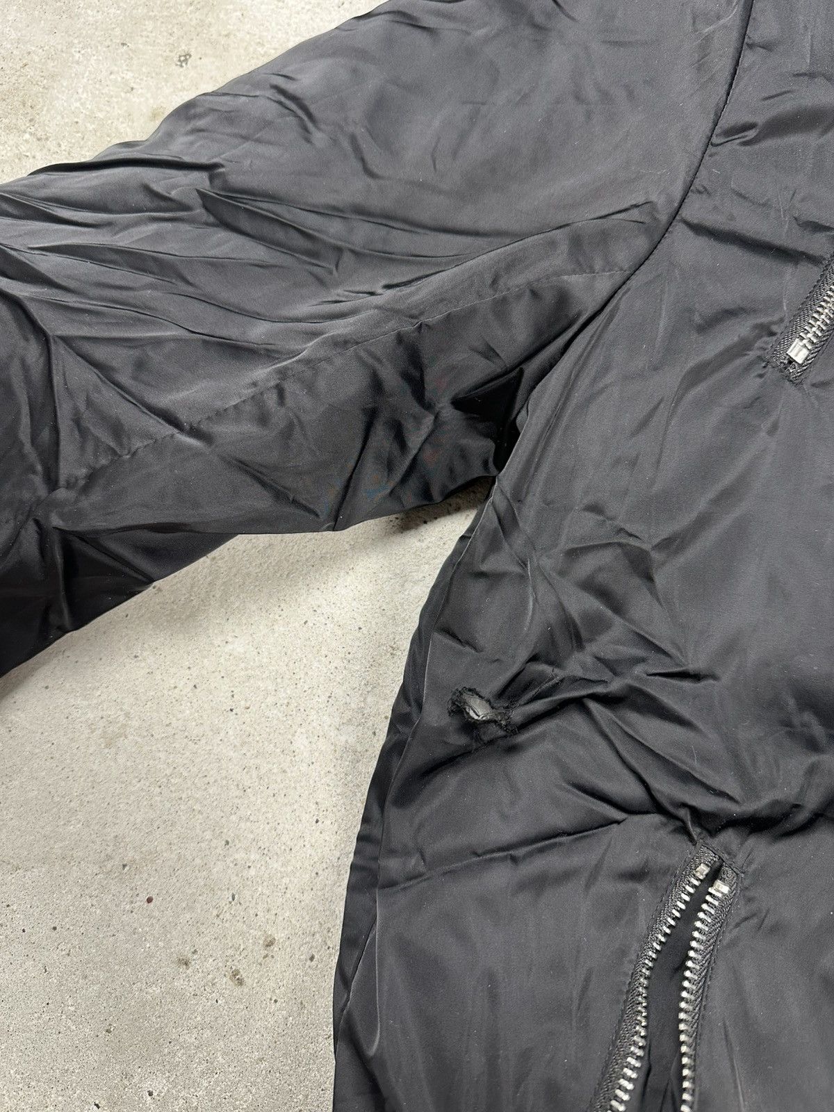 Japanese Brand × The Game × Vintage Vintage Y2K Fantasy Westward Journey Promo Black Bomber Size US L / EU 52-54 / 3 - 6 Thumbnail