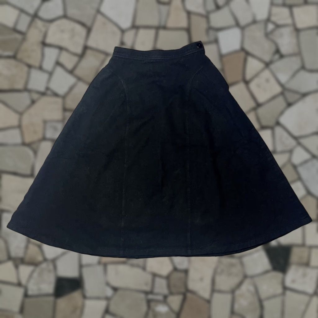 VINTAGE YVES SAINT LAURENT Variations Wool Flared Skirt Women's YSL size 40 Black Skirt Knee Length Flare 80s Women