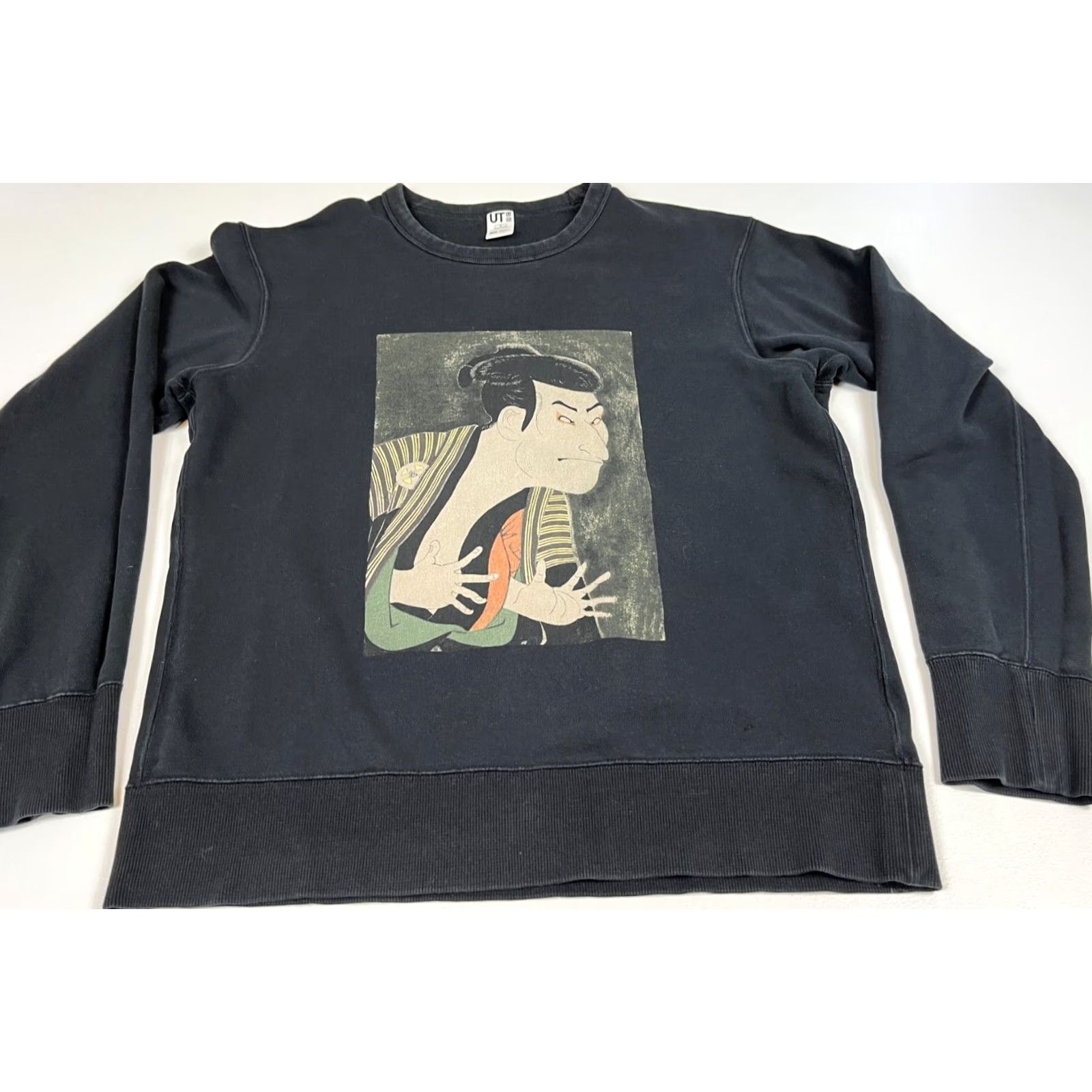 Uniqlo Uniqlo Museum of Fine Arts Boston Crewneck Sweatshirt Unisex Adults S Black Cotton Graphic Print Sweatshirt Size US S / EU 44-46 / 1 - 3 Thumbnail