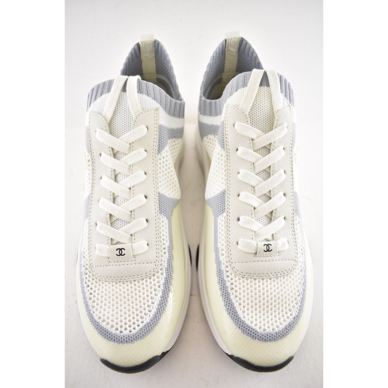 Chanel Chanel 22C Mens White Grey Knit Trainer Sneaker 44 11 Size US 11 / EU 44 - 6 Thumbnail