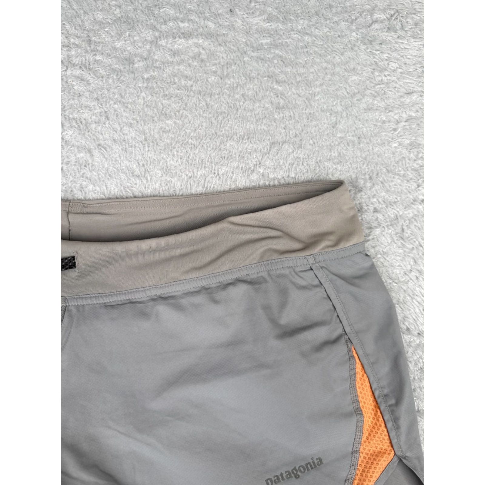 Patagonia Patagonia Shorts Women L Gray Orange 100% Polyester Run Strider Shorts 24652 Size 36" / US 14 / IT 50 - 5 Thumbnail