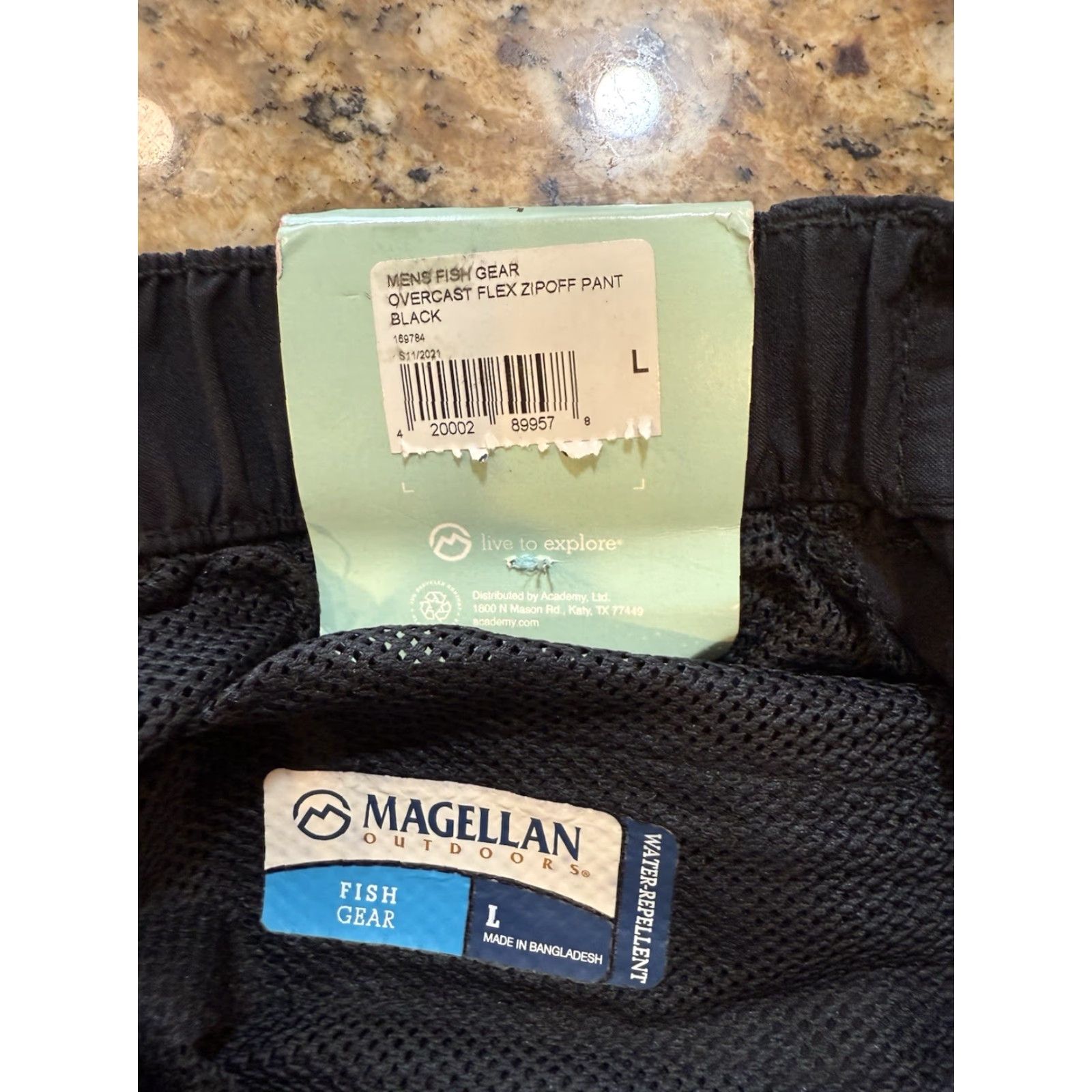 Vintage Magellan Outdoors Mens Black Overcast Flex Zip Off Pants Shorts L Regular Cargo 32 In Zip Off New w Tag Size US 33 - 3 Thumbnail