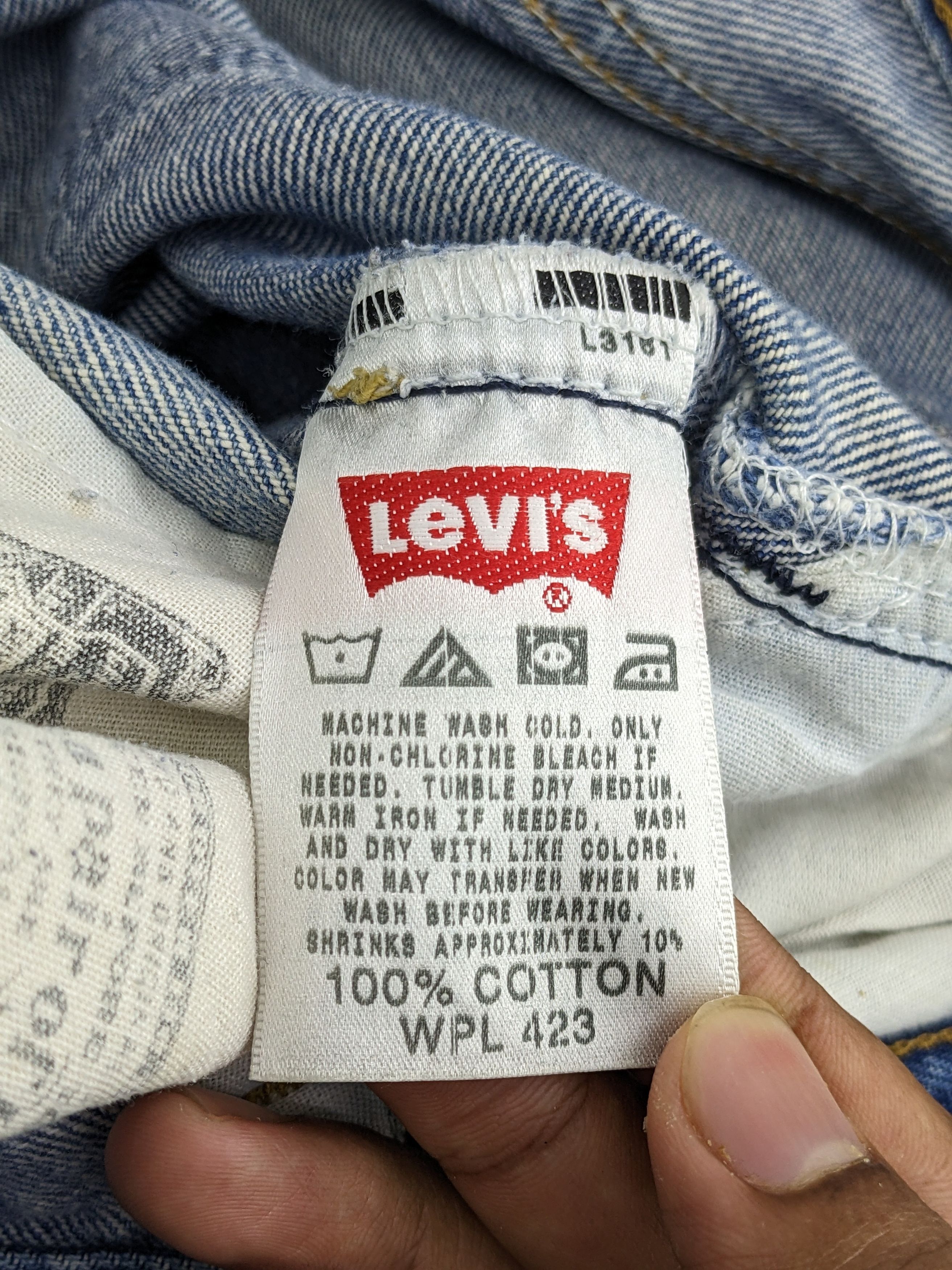 Levi's × Vintage Vintage Levis 501 Faded Blue Jeans DJ0019Z Size US 39 - 8 Thumbnail