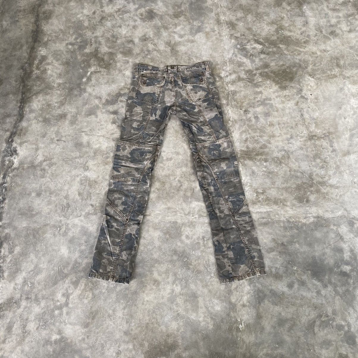 Hysteric Glamour 2000s Grace Continetal - Camo Multipocket Cargo Pants Size US 29 - 4 Thumbnail
