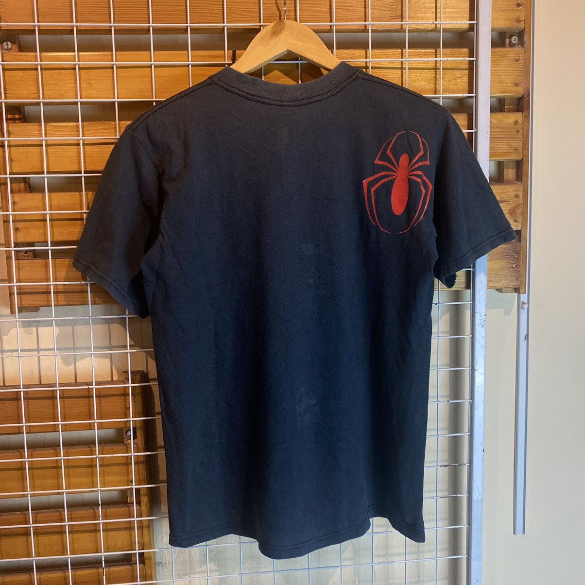 Marvel Comics × Vintage Vintage nicely faded Y2K Spider-Man Marvel Comics T-shirt Size US S / EU 44-46 / 1 - 2 Thumbnail