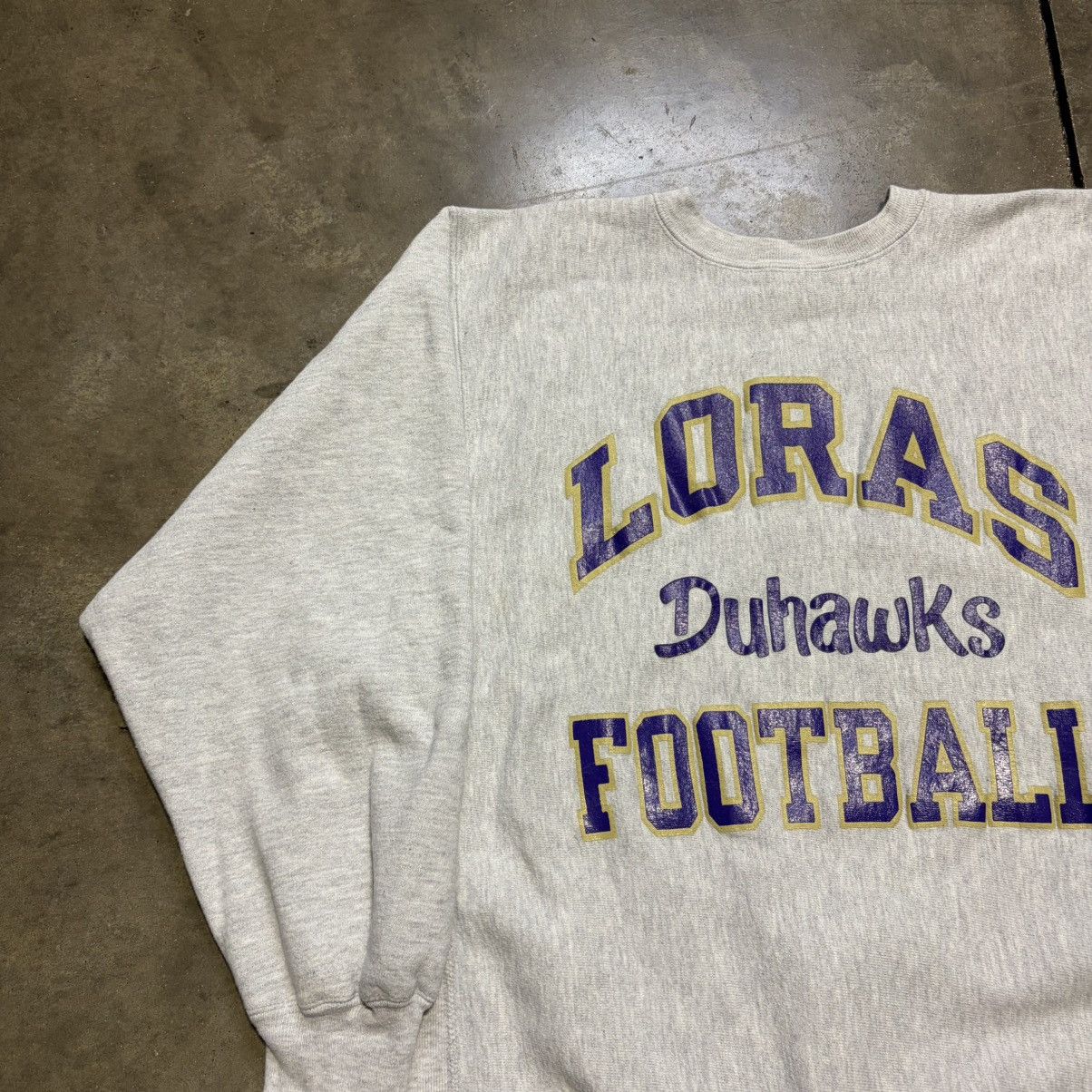 Champion Vintage 90s Champion Reverse Weave Sweatshirt Loras Football Size US L / EU 52-54 / 3 - 3 Thumbnail
