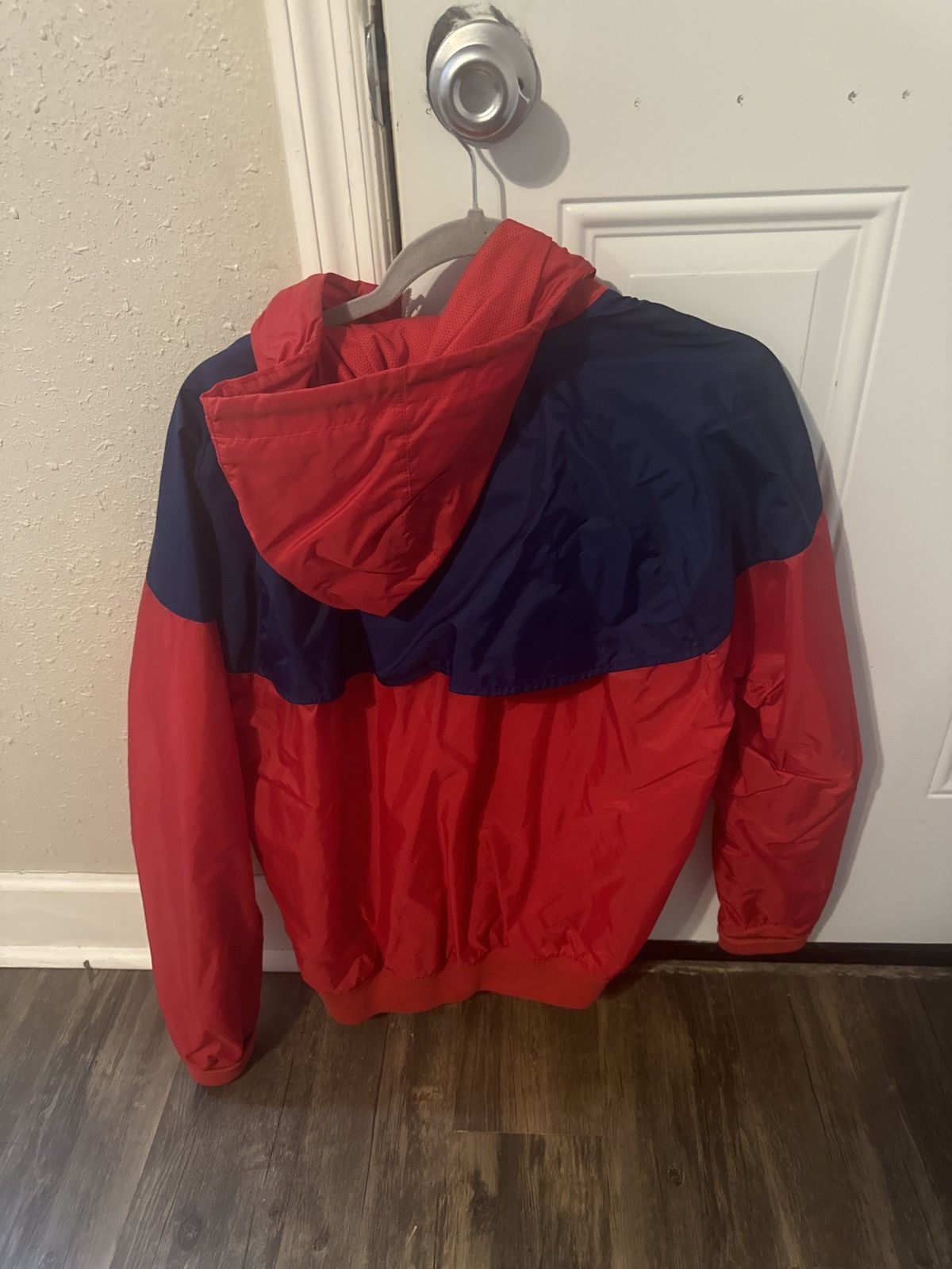 Nike Vintage Nike Red Blue White Zip Up Light Jacket Size US S / EU 44-46 / 1 - 3 Thumbnail