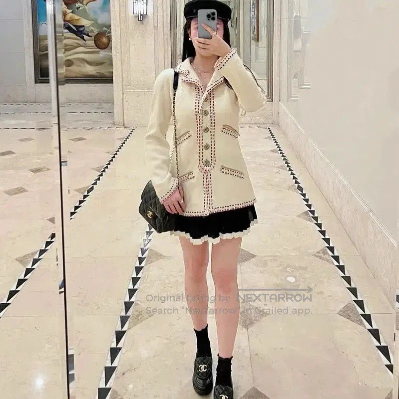 Chanel Chanel Beige Long Sleeve Cardigan for Women . Size L / US 10 / IT 46 - 3 Thumbnail