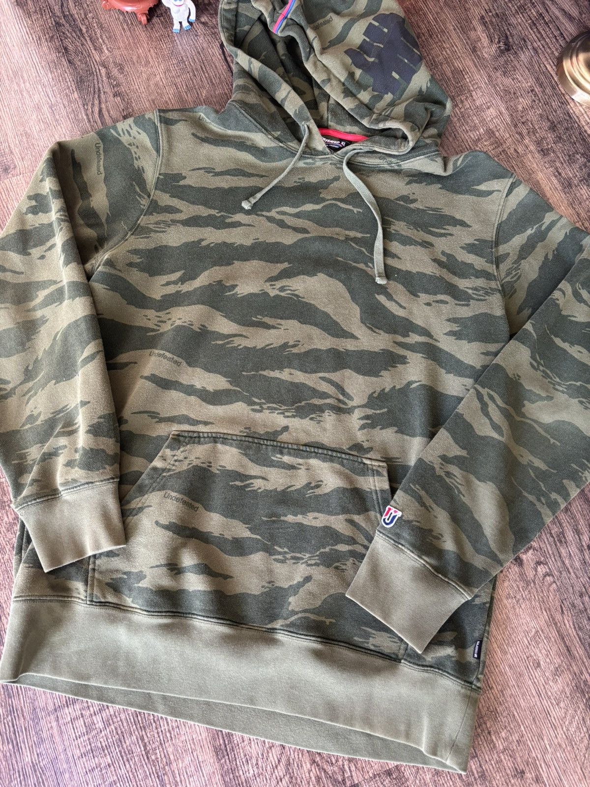 Undefeated Undefeated Camo Logo Hoodie XL Size US XL / EU 56 / 4 - 4 Thumbnail