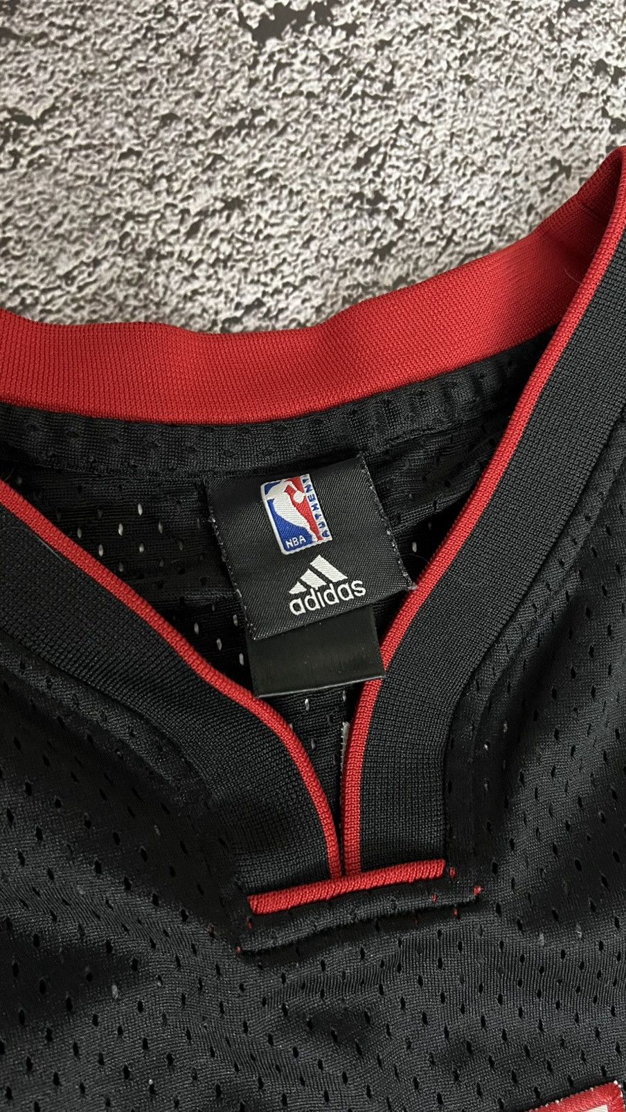 Adidas × NBA × Vintage Early 00’s Miami Heat NBA Dwyane Wade adidas jersey Size US XL / EU 56 / 4 - 6 Thumbnail