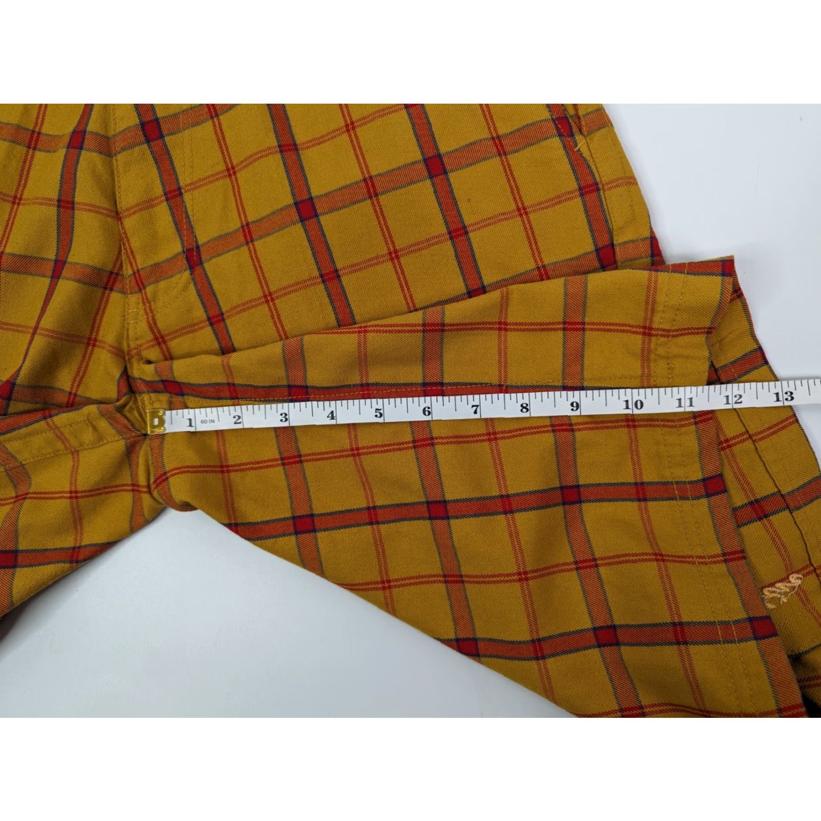 Katin Katin Chino Shorts Men's Size 31 Plaid Yellow Red Beach Beachwear Casual Flat Front Pockets Vintage No (adjusted for clarity) Size US 31 - 4 Thumbnail