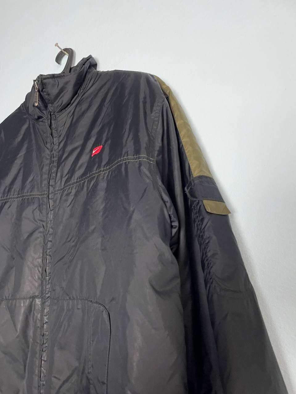 Nike × Vintage Nike Vintage 90s Jacket With Embroidered Spell Out Logo. Size US L / EU 52-54 / 3 - 4 Thumbnail