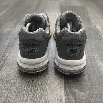 NEW BALANCE • VINTAGE 2000 Special Edition (12M)