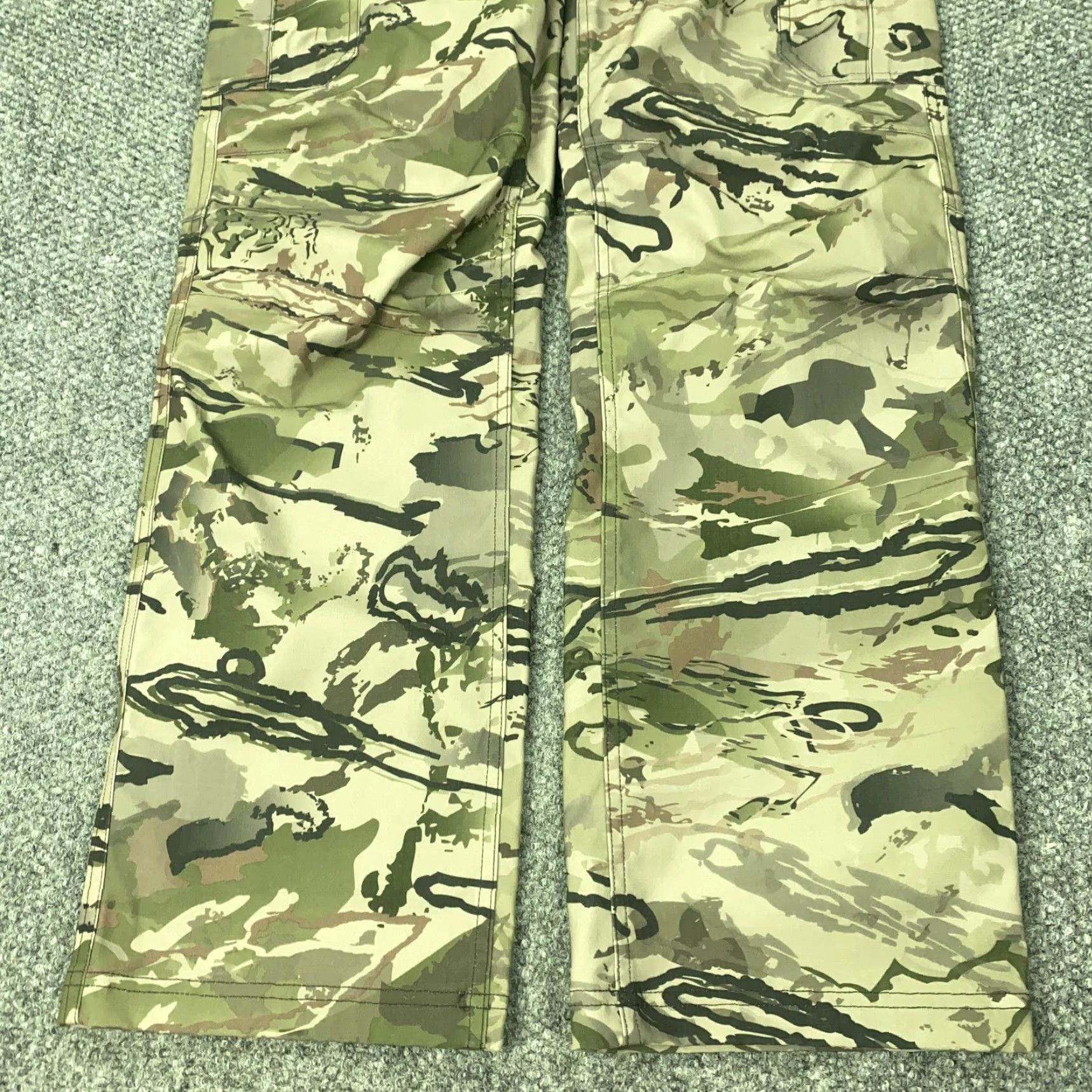 Under Armour Under Armour Cargo Pants 32x32 Green Camouflage UA Storm Hunting Outdoor Mens Size US 32 / EU 48 - 4 Thumbnail