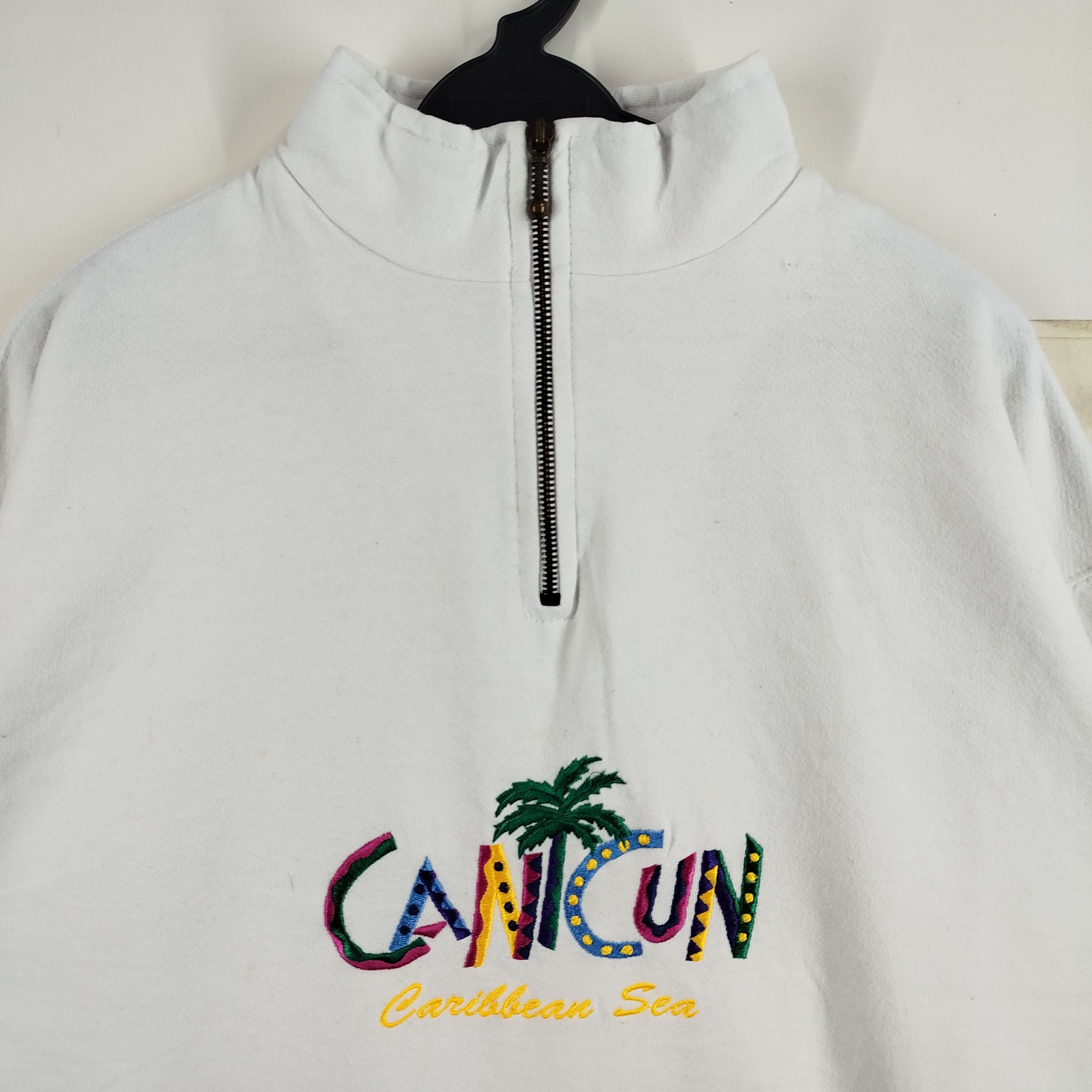 Designer Vintage Caribbean Sea Embroidery Half Zipper Size US L / EU 52-54 / 3 - 2 Thumbnail