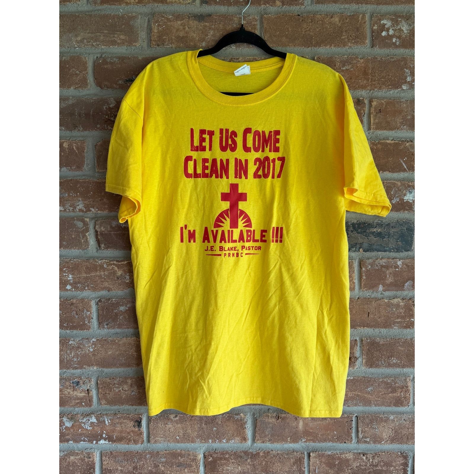 Gildan Vintage Christian Church Graphic Tee Yellow Size Large Size US L / EU 52-54 / 3 - 2 Thumbnail