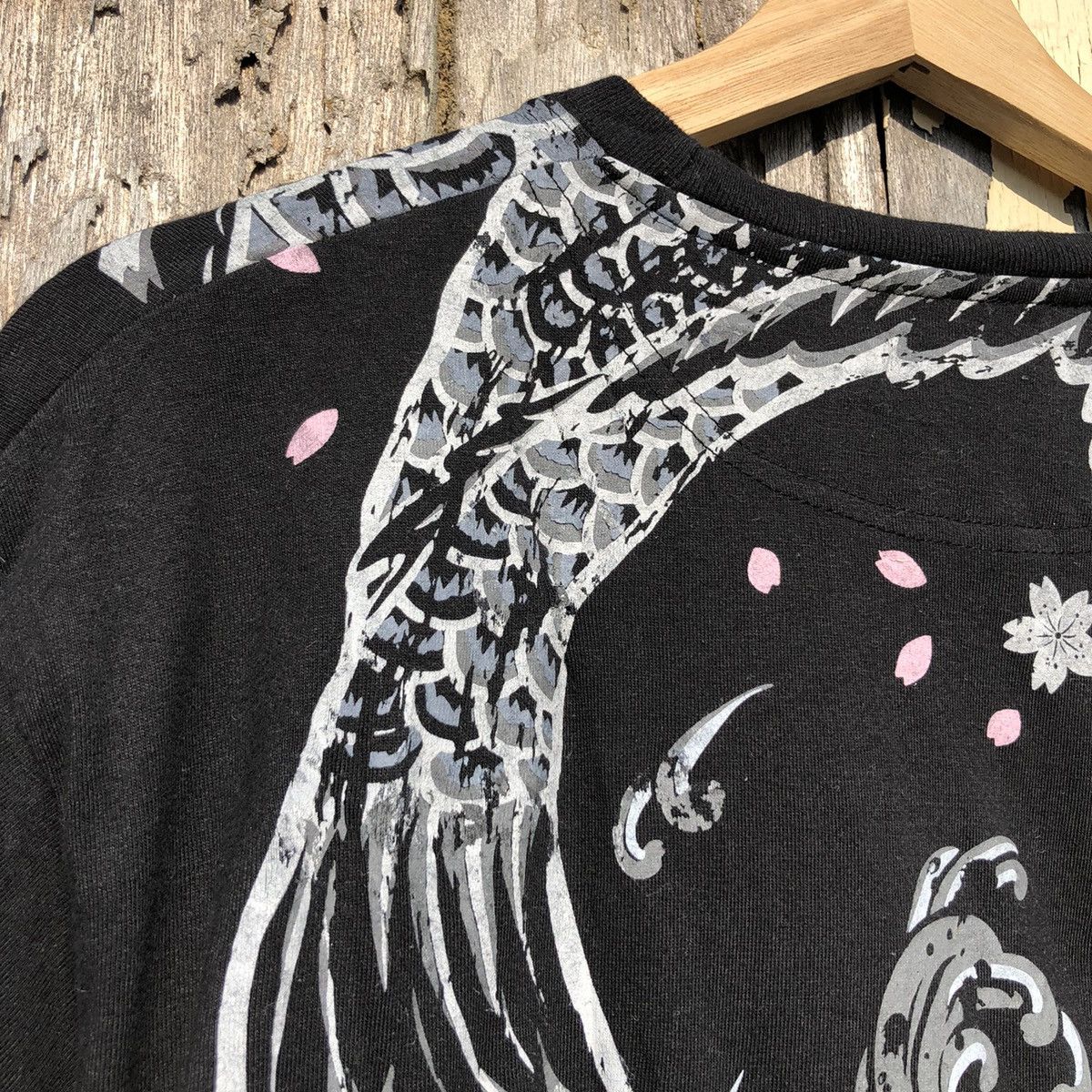 Japanese Brand Vintage y2k Koi Fish Sukajan Tshirt Size US M / EU 48-50 / 2 - 9 Thumbnail