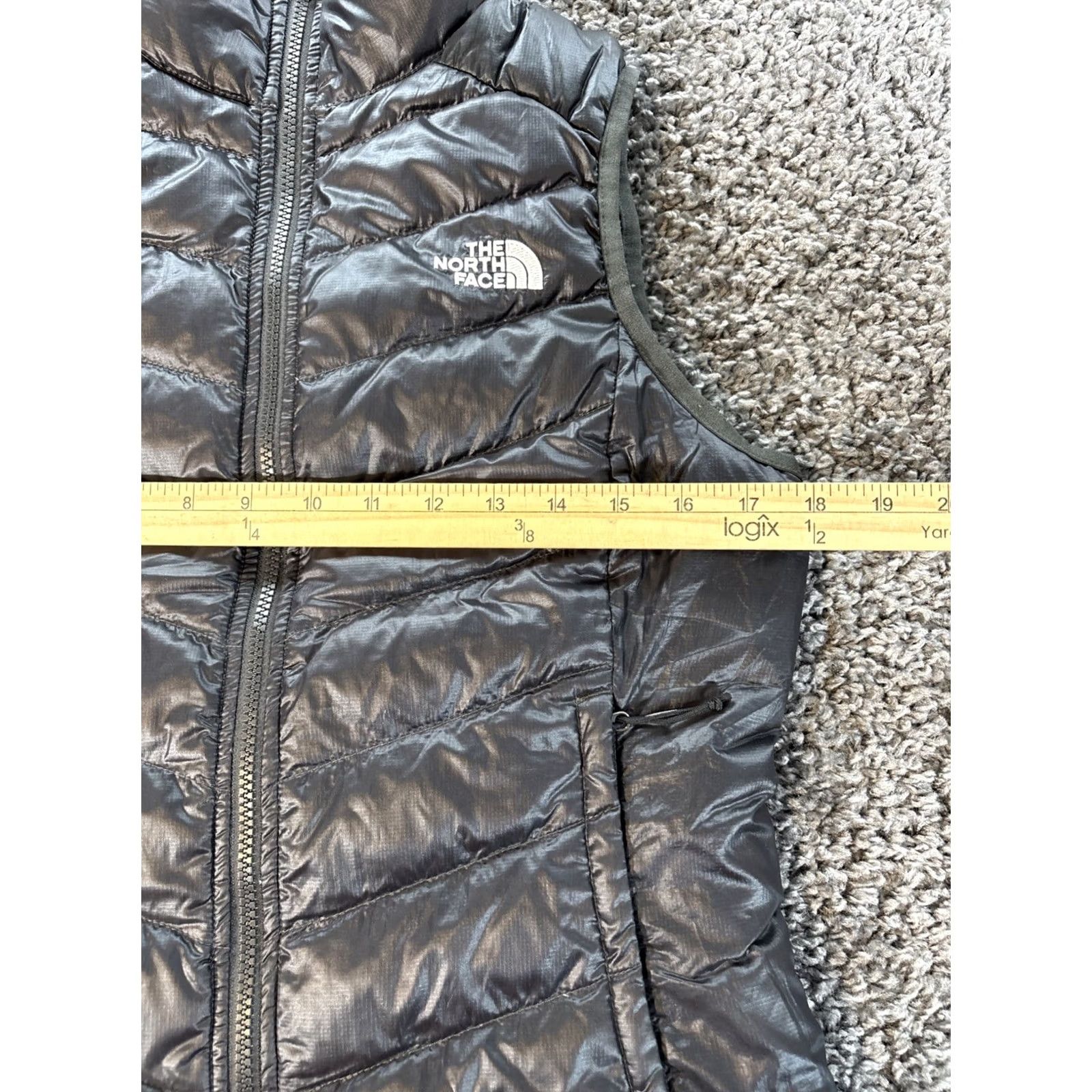 The North Face The North Face Vest Womens S Black 550 Down Puffer Vest Size S / US 4 / IT 40 - 3 Thumbnail