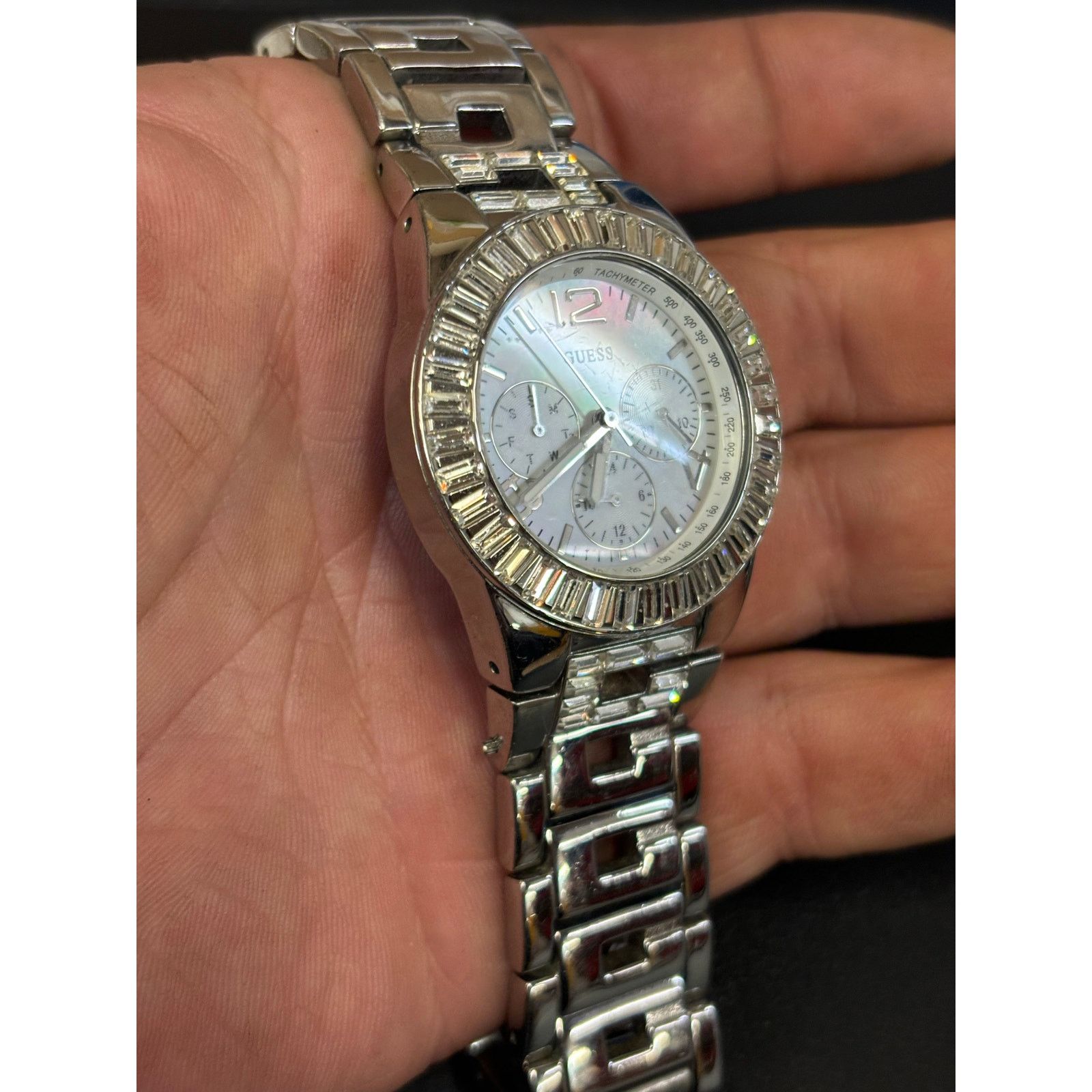 Guess Guess Silver Tone Men’s Watch! New Battery! Size ONE SIZE - 6 Thumbnail