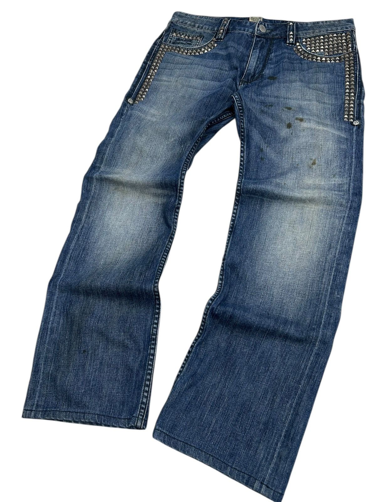 20471120 × GOSTAR DE FUGA × Japanese Brand Antik Heritage Denim Baggy Style Studded Mud Washed Distress Size US 34 / EU 50 - 3 Thumbnail