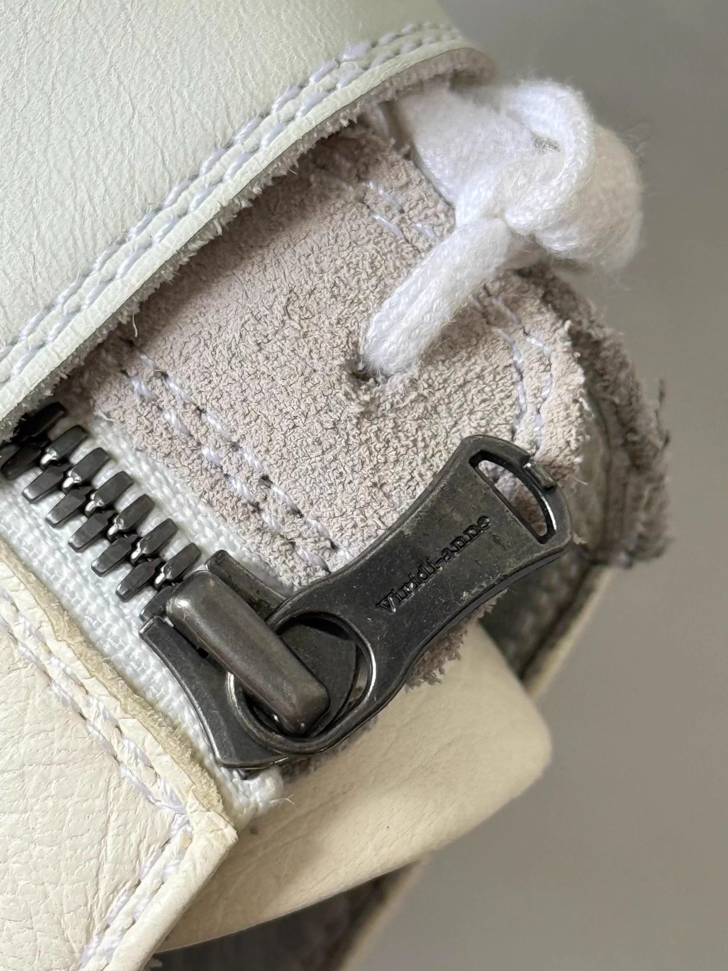 The Viridi-anne THE VIRIDI-ANNE TVA Multi-Material High Top Sneakers 42-43 Size US 9 / EU 42 - 4 Thumbnail