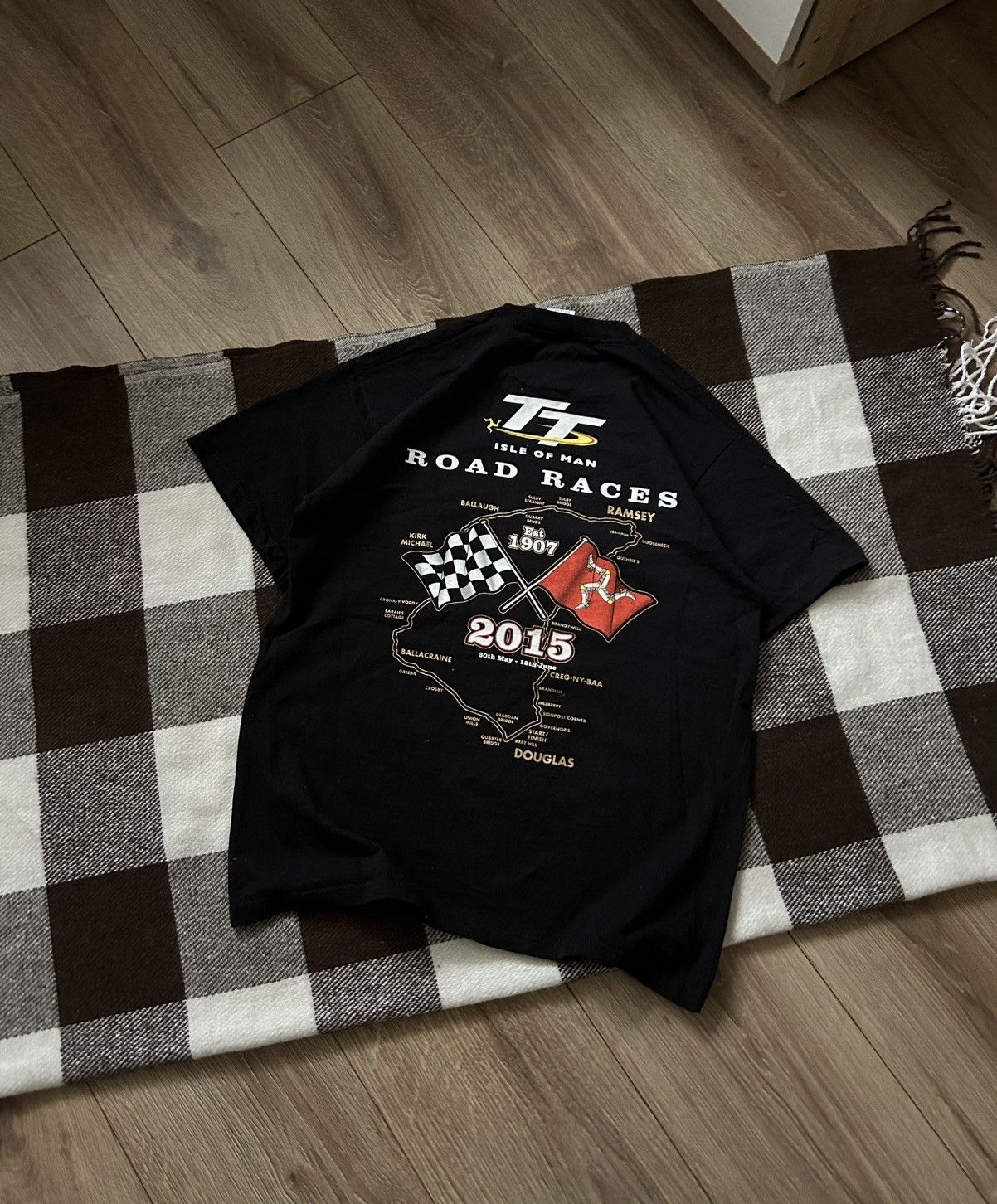 NASCAR × Vintage Vintage TT Road Races 2015 shirt mens NASCAR Size US M / EU 48-50 / 2 - 2 Thumbnail