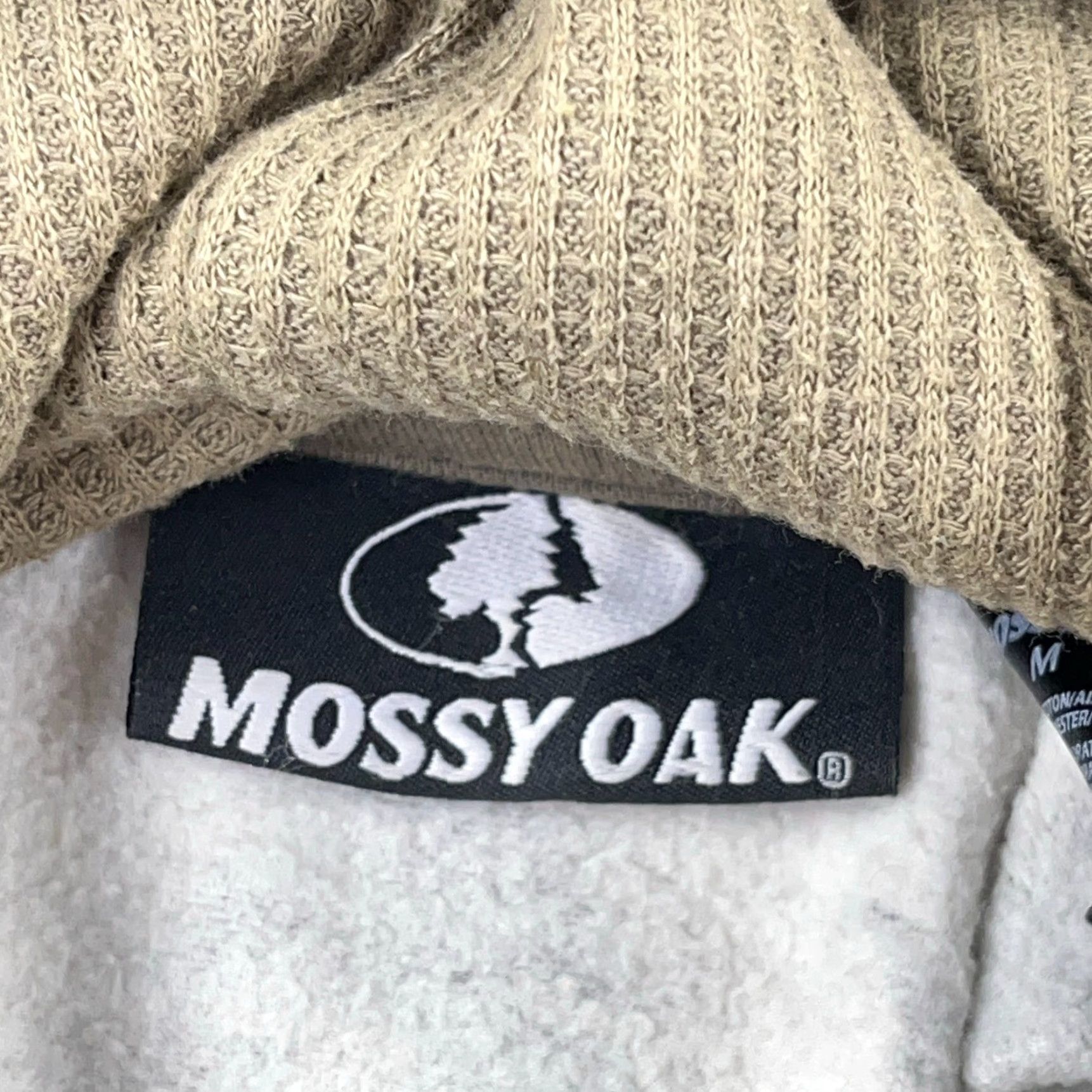 Vintage VINTAGE Mossy Oak Hoodie Men Medium Sweatshirt VTG Y2K Hunting Break Up Size US M / EU 48-50 / 2 - 6 Thumbnail