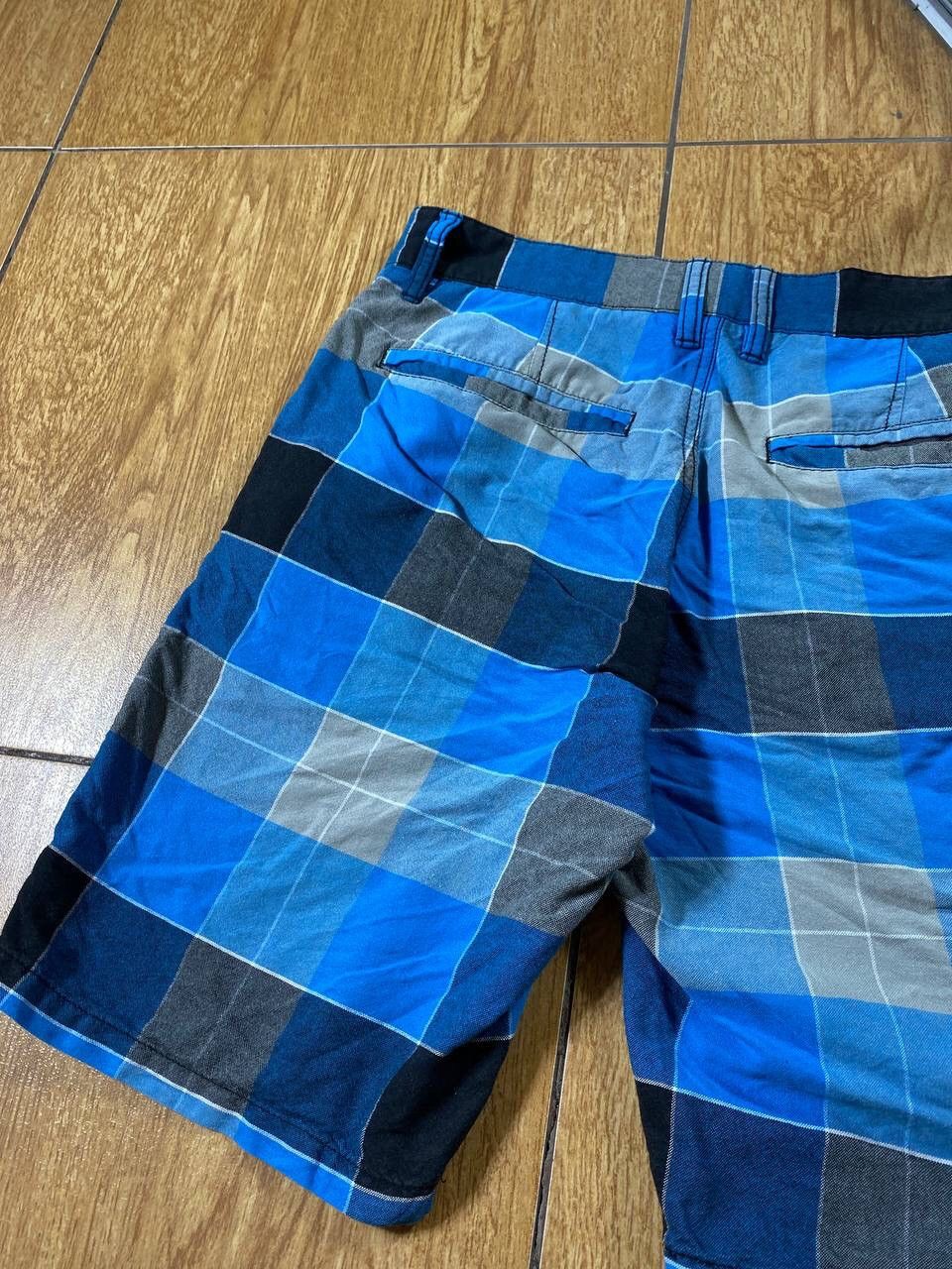 Oakley × Vintage Vintage Y2K Oakley Baggy Embroidered Logo Shorts Skate Size US 30 / EU 46 - 20 Thumbnail