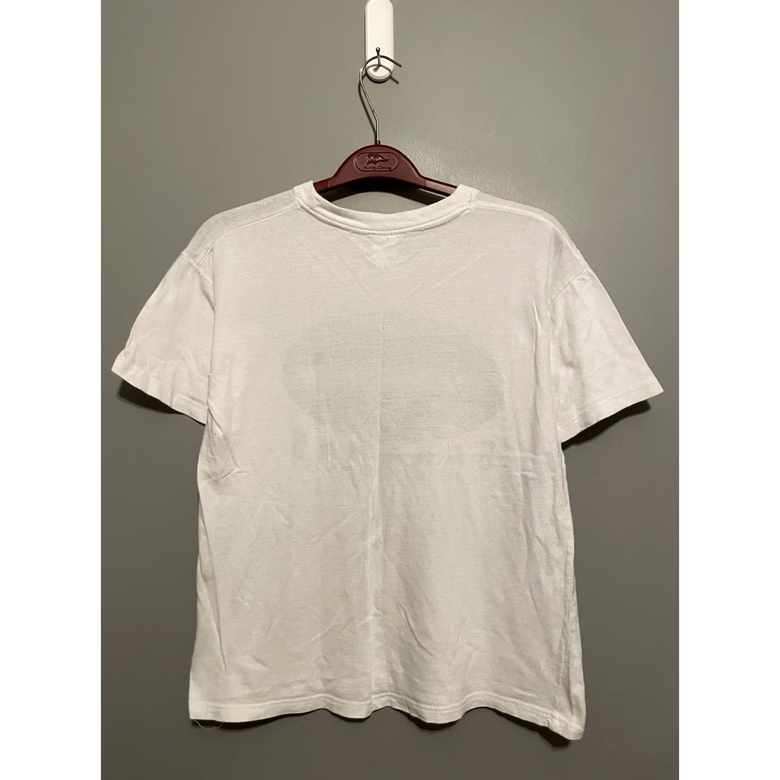 Vintage Vintage Survivor Bahamas Freeport Shirt, Size Medium, TV Show White, B442 Size US M / EU 48-50 / 2 - 6 Thumbnail