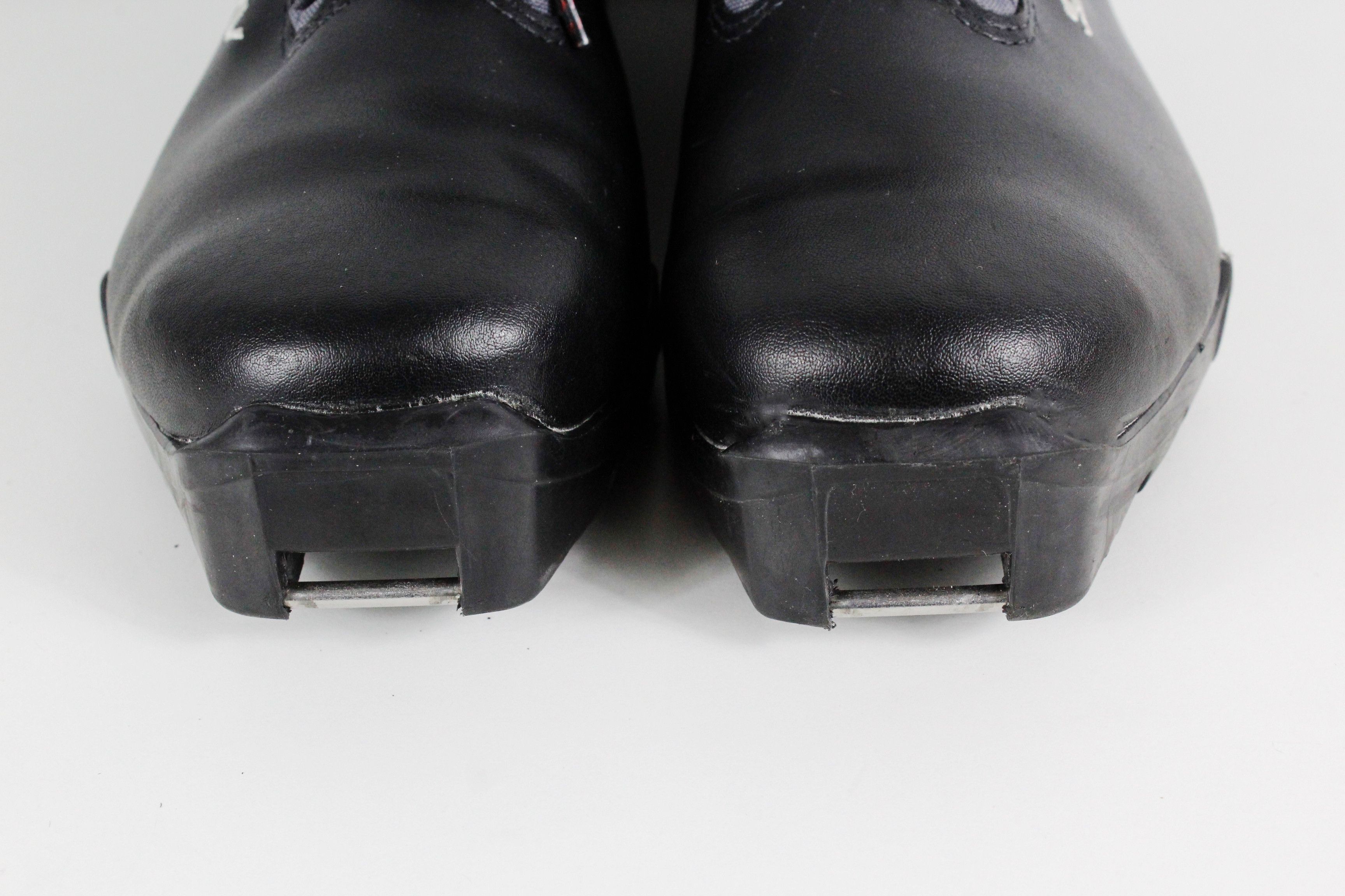 Salomon × Vintage Vintage Salomon Outdoor Trekking Hiking Ski Boots Shoes Size US 5.5 / EU 38 - 6 Thumbnail