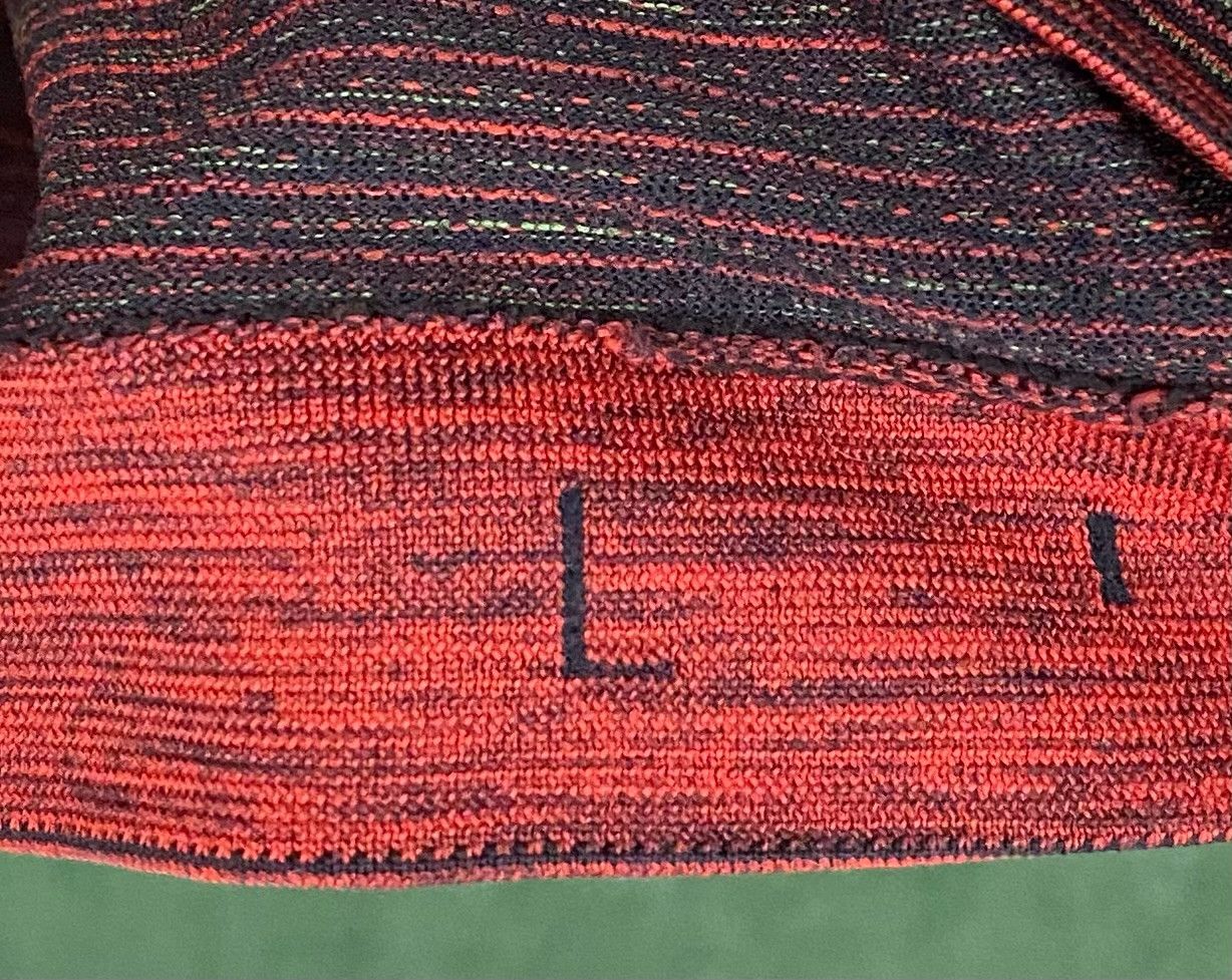 Lululemon Lululemon Metal Vent Tech Red Black Green T-shirt Large Size US L / EU 52-54 / 3 - 4 Thumbnail