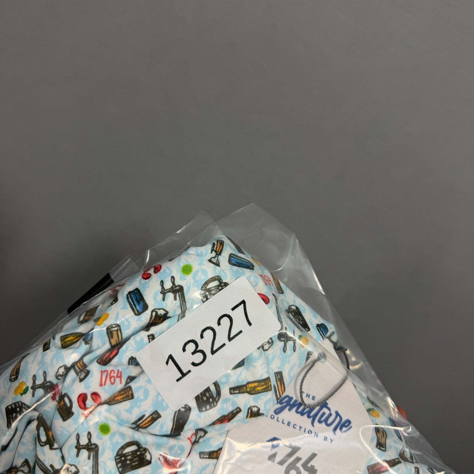 Vintage 1764 Polo Shirt Extra Large Blue Lobster Beer All Over Print Size US XL / EU 56 / 4 - 11 Thumbnail