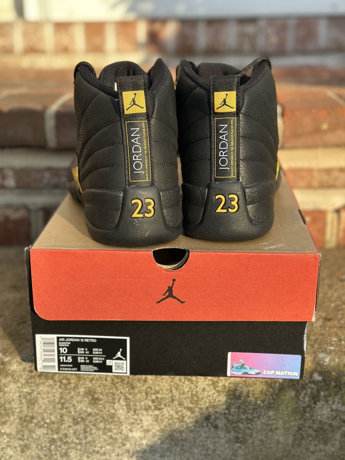 Jordan Brand Nike Air Jordan 12 Retro Black Taxi (10M) Size US 10 / EU 43 - 4 Thumbnail