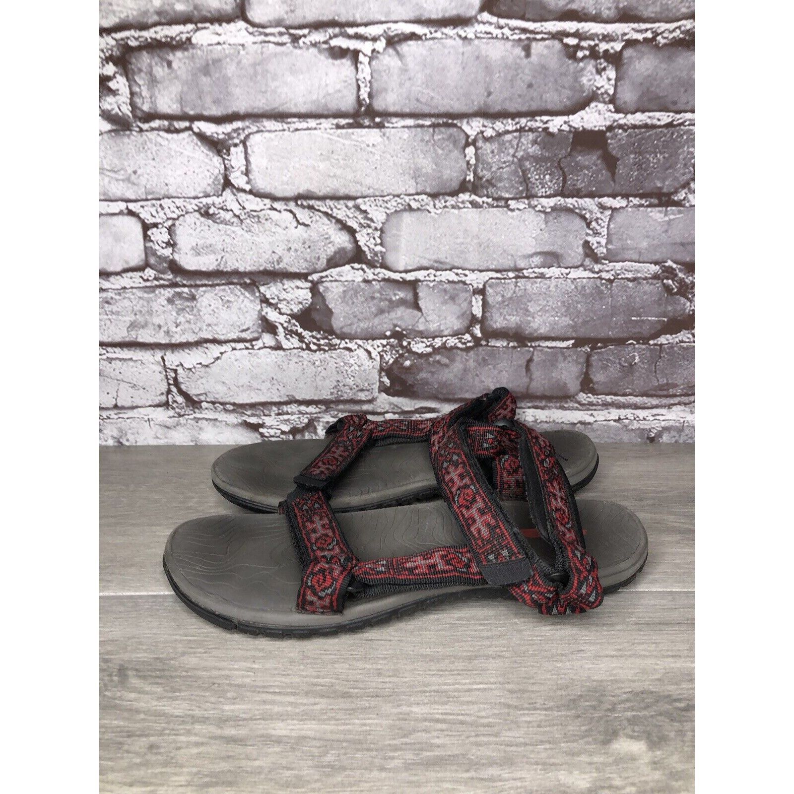 Teva Teva Hurricane 3 Red Black Lizard Print Nylon Strappy Hiking Size US 7 / EU 40 - 6 Thumbnail
