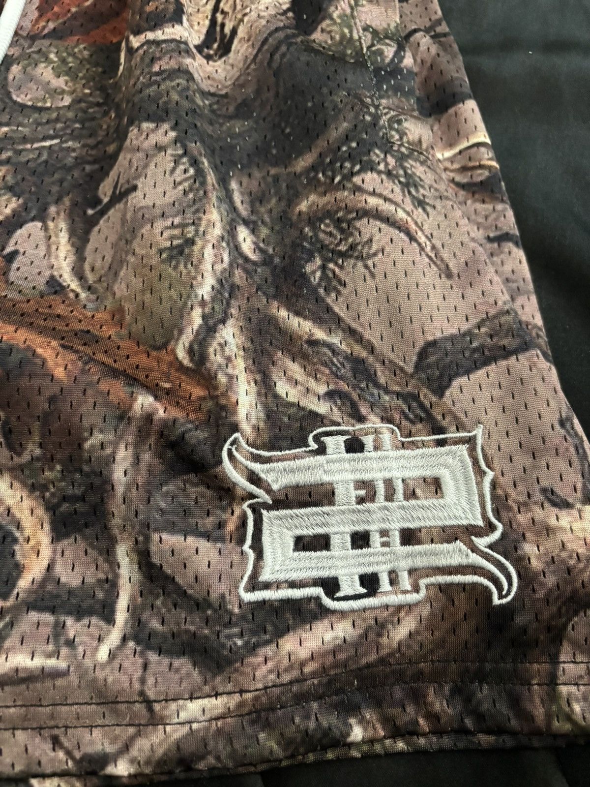 Japanese Brand Fifty2hundred Camo Shorts M Size US 32 / EU 48 - 2 Thumbnail