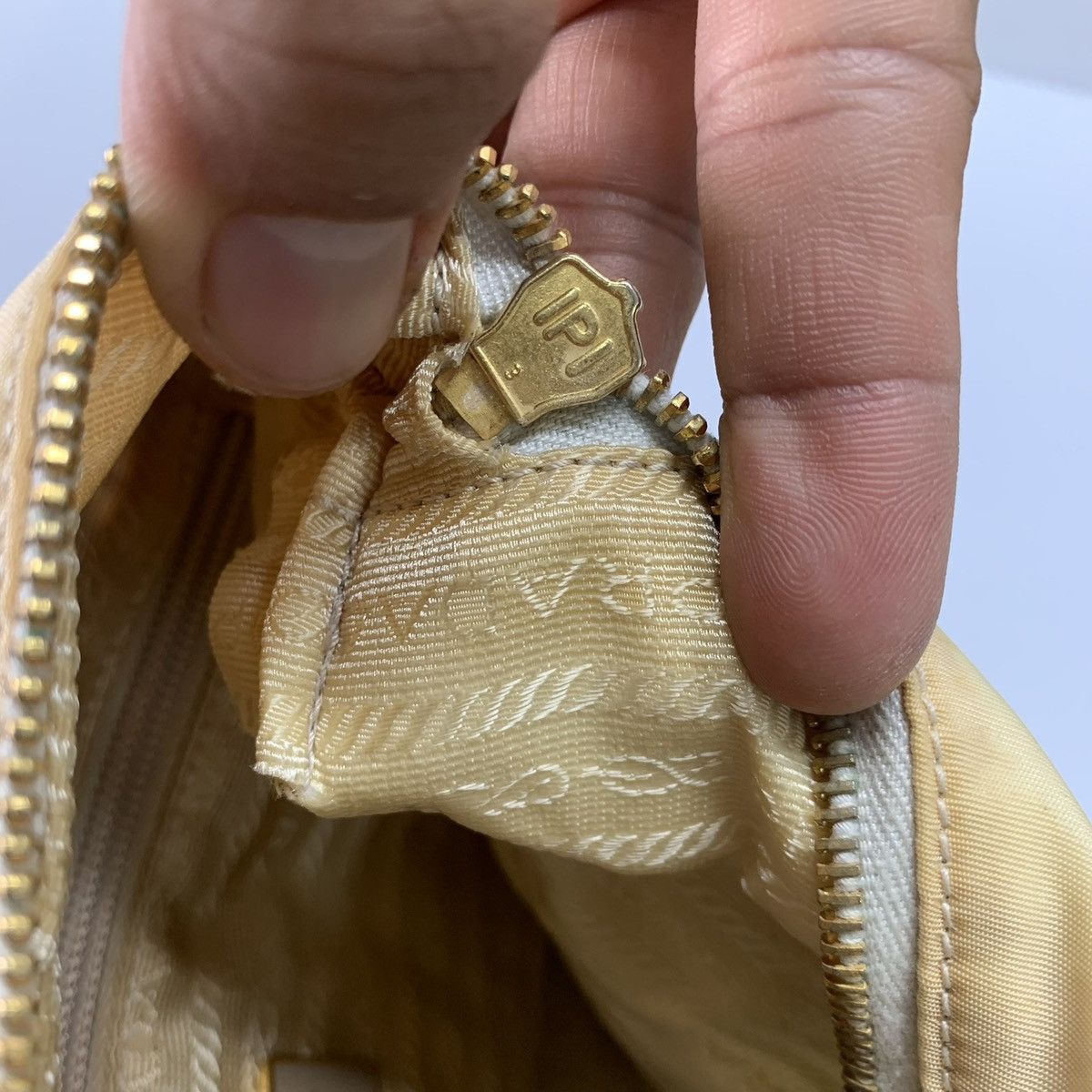 Prada Prada Nylon Vintage Shoulder Chain Size ONE SIZE - 15 Thumbnail
