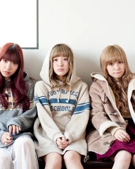 Band Tees × Japanese Brand Silent Siren x Crisp Southfield School Band Woman Hoodie Size L / US 10 / IT 46 - 7 Thumbnail