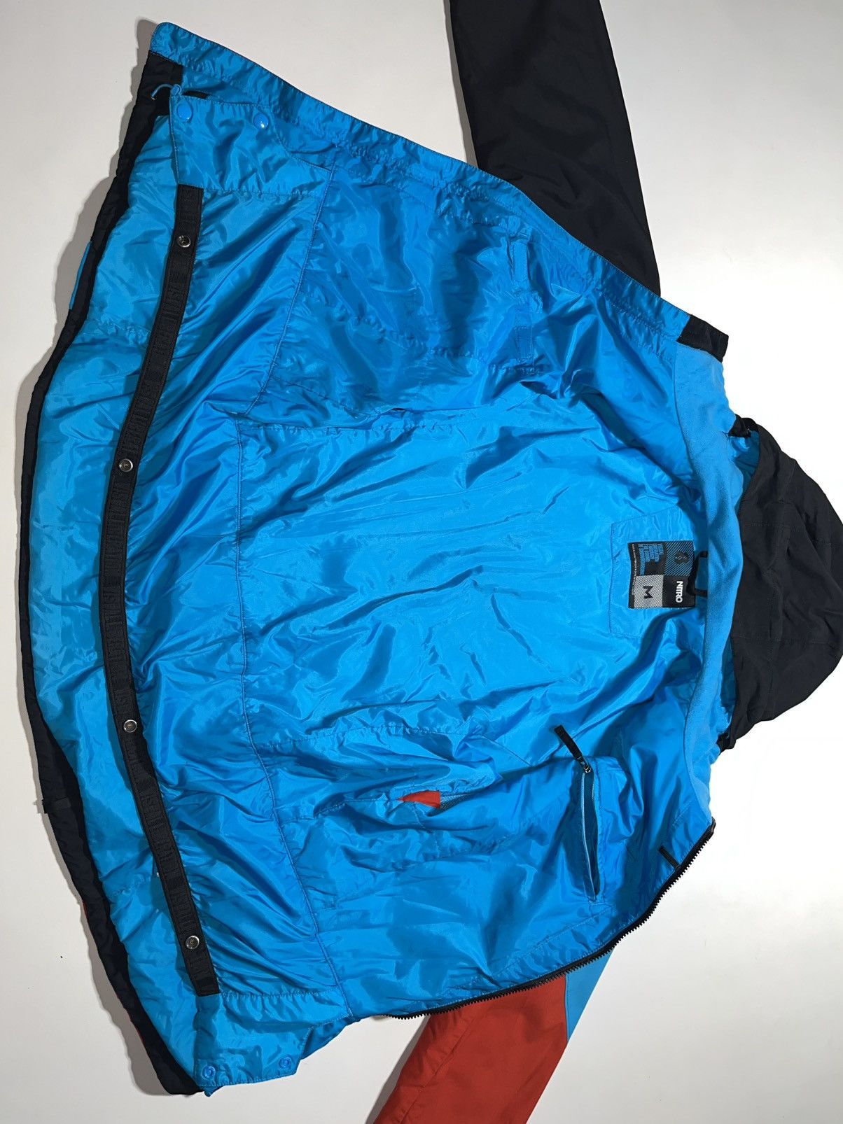 Burton Rare Nitro Snowboarding jacket very functional Size M Size US M / EU 48-50 / 2 - 19 Thumbnail