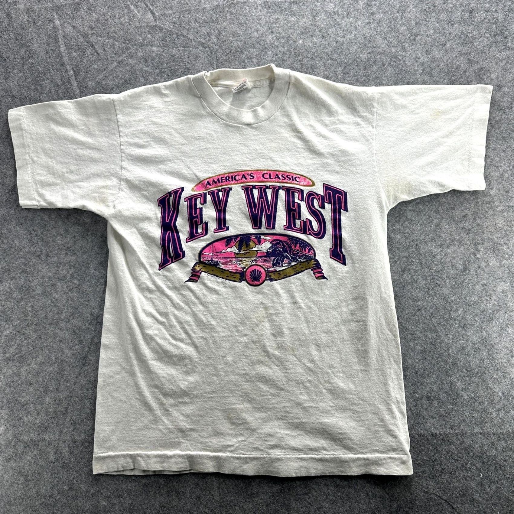 Fruit Of The Loom Vintage Key West Shirt Mens M White Fruit of the Loom 90s Tee Florida Souvenir Size US M / EU 48-50 / 2 - 2 Thumbnail