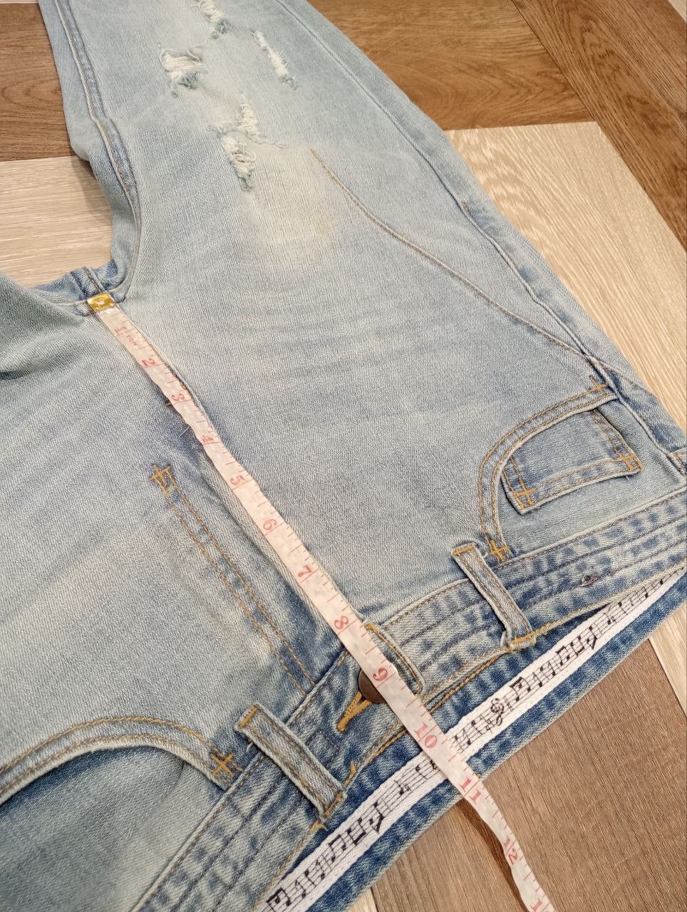 Number (N)ine NUMBER NINE JAPAN DISTRESSED LIGHT BLUE STRETCH DENIM PANTS Size US 30 / EU 46 - 14 Thumbnail