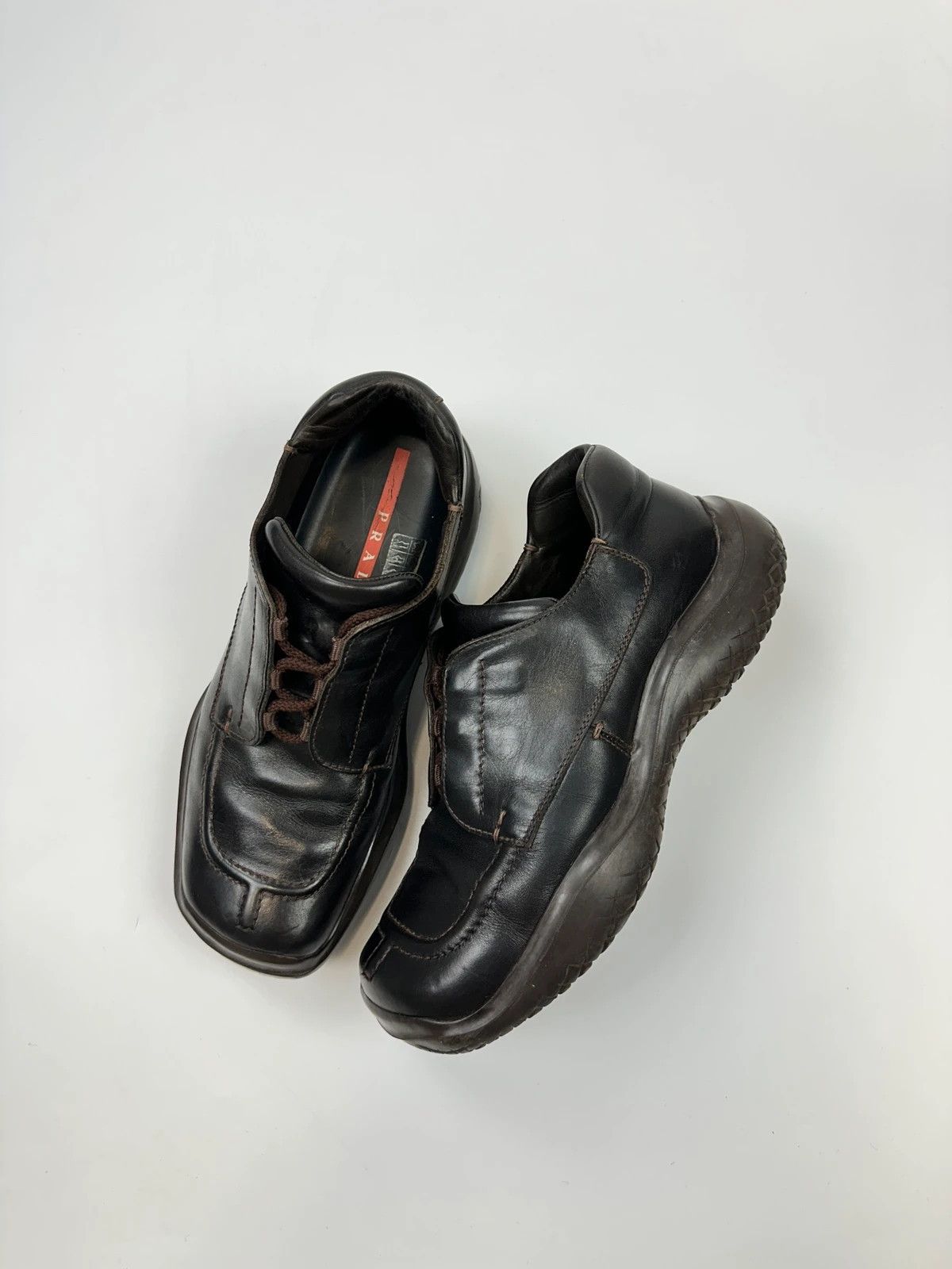 prada sport leather shoes レザー　8　革靴Vibram Prada Prada Sport FW1999 Black Leather Derby Vibram Puddle Sole