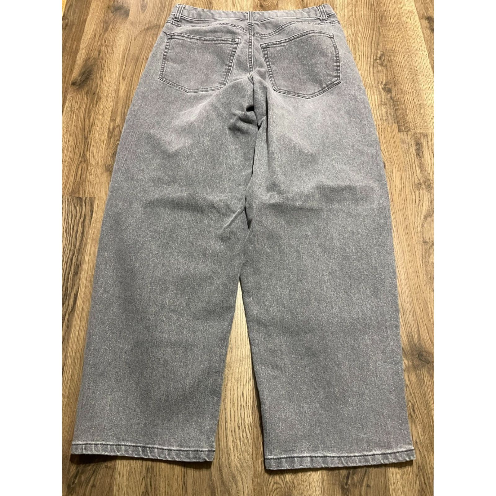 Vintage No Boundaries Jeans Women's 8 Gray Denim Straight Leg Pockets Jeans Size 30" / US 8 / IT 44 - 2 Thumbnail