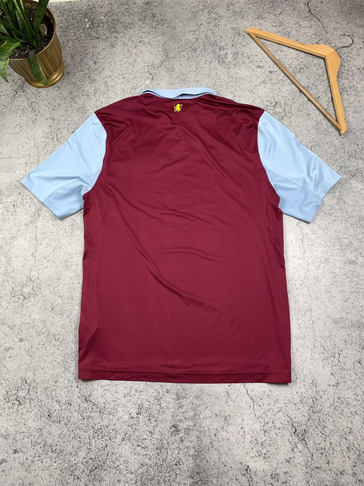 Under Armour Under Armour Aston Villa 2016-2017 Home Jersey Size XXL Size US XXL / EU 58 / 5 - 7 Thumbnail