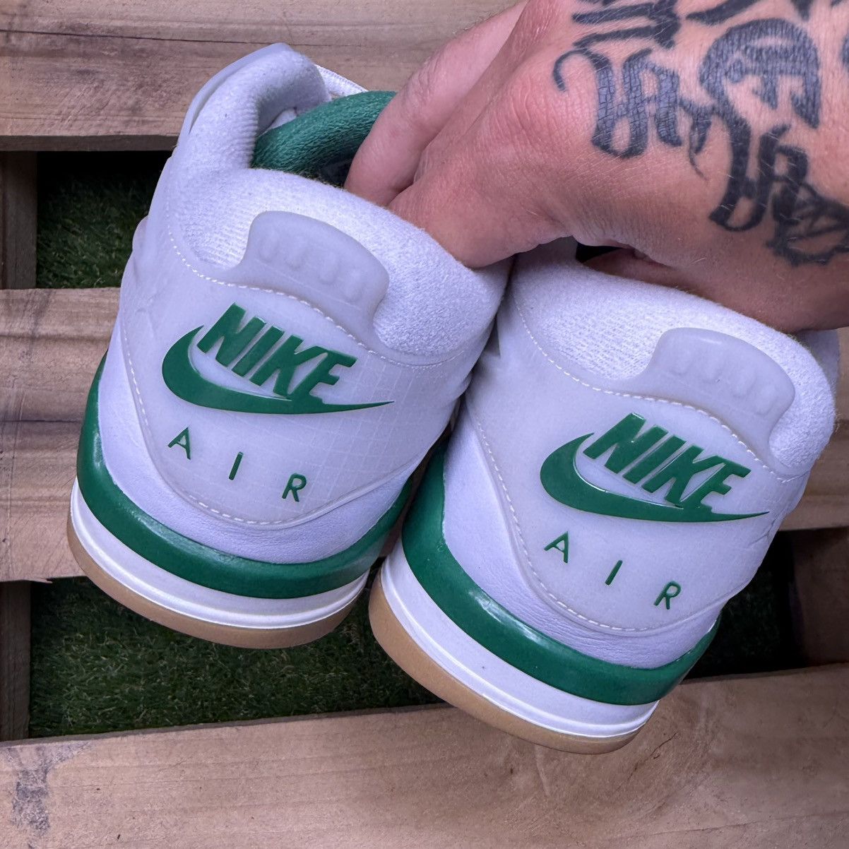Jordan Brand Air Jordan 4 RM Pine Green Size US 10 / EU 43 - 4 Thumbnail
