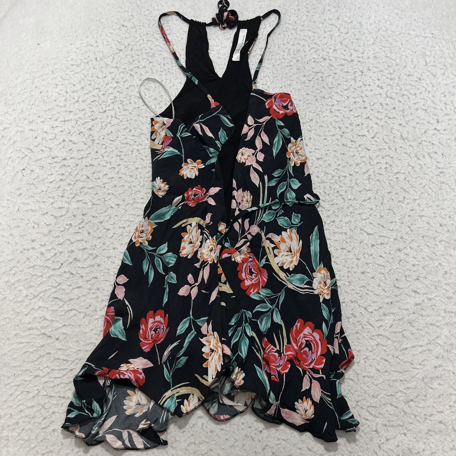Nordstrom Lovers + Friends Women's XS Sleeveless Floral Wrap Top Size XS / US 0-2 / IT 36-38 - 1 Thumbnail
