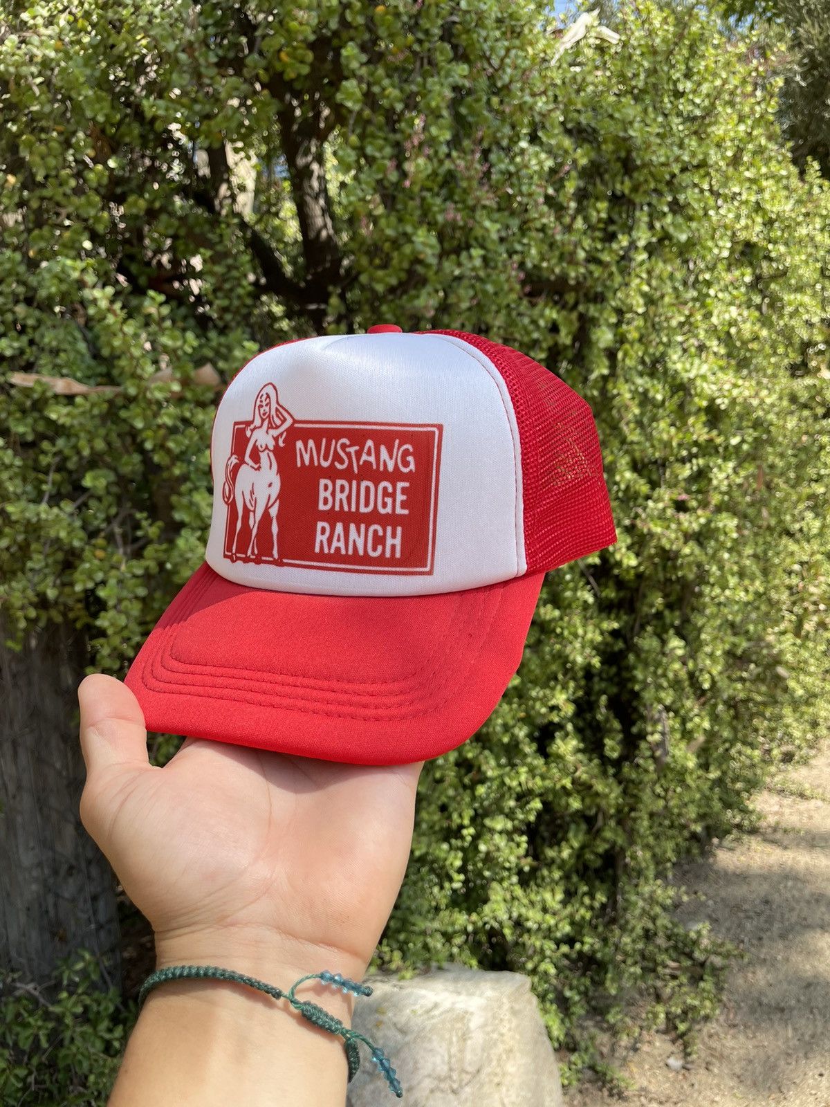 Other Vintage red and white trucker hat Size ONE SIZE - 3 Thumbnail