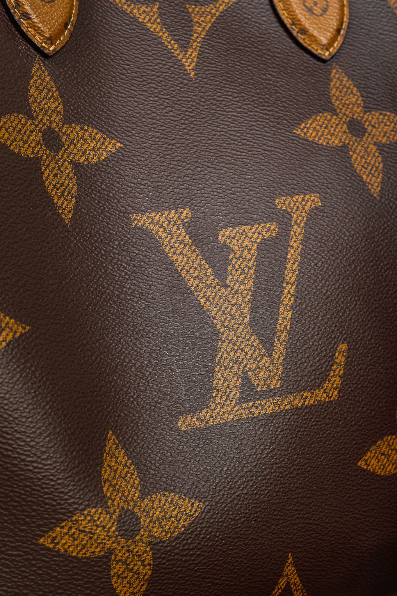 Louis Vuitton Louis Vuitton OnTheGo GM Monogram Giant Canvas Tote Size ONE SIZE - 11 Thumbnail