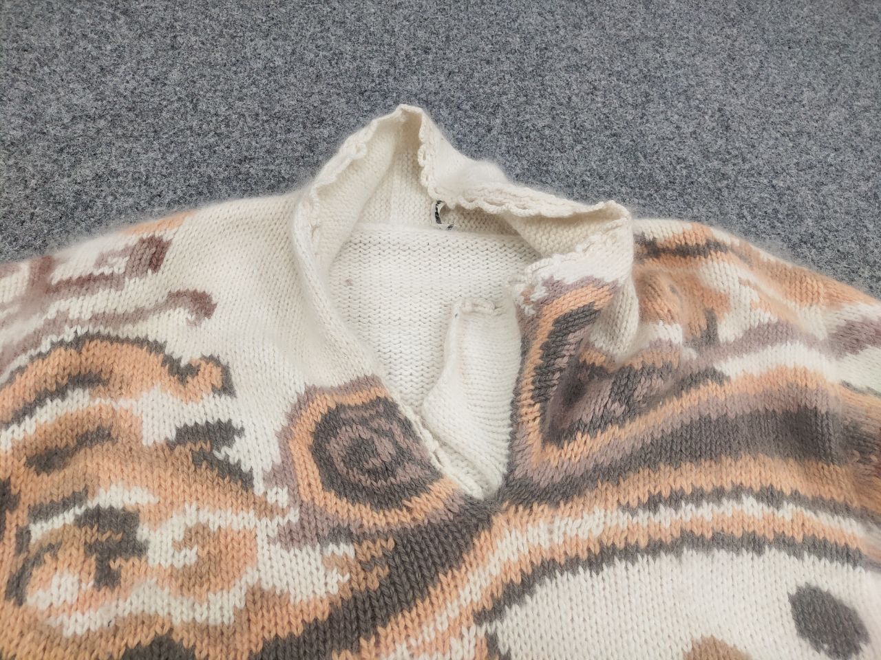 Vintage Umberto Ginocchietti 80's longline knit angora blend sweater Size M / US 6-8 / IT 42-44 - 16 Thumbnail
