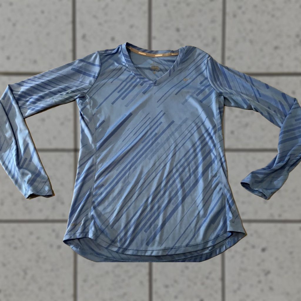 Nike VINTAGE? Nike Shirt Womens L Large Blue Athletic Long Sleeve Shirt Mens? Size L / US 10 / IT 46 - 1 Thumbnail
